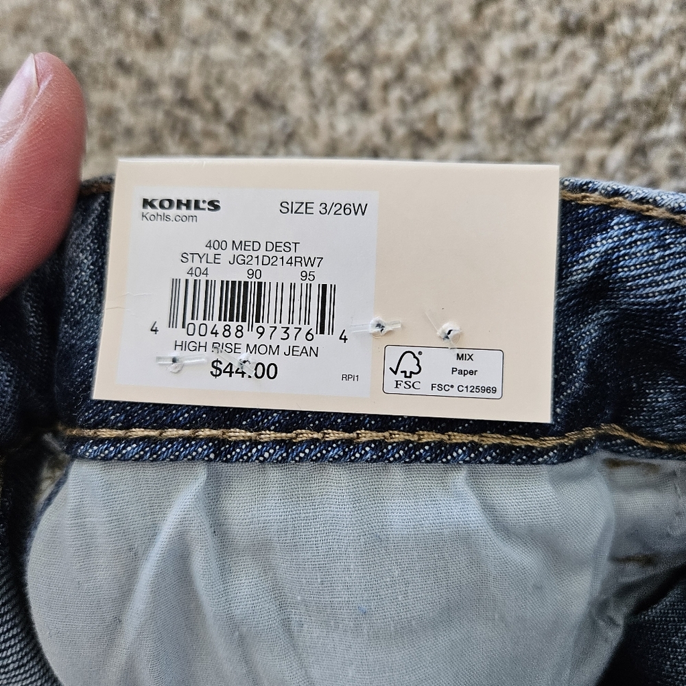 Womens Sz 3 SO Denim High Rise Mom Jeans Stretch Med Wash Distressed NWT - Picture 5 of 8